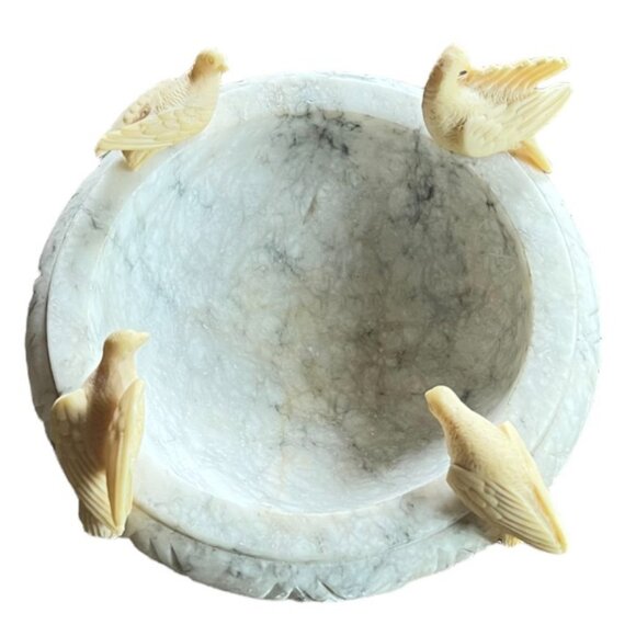 Vtg Hand Carved Italian Marble Pedestal Bird Bath/Fruit Bowl w/4 Removable Doves - Picture 3 of 16